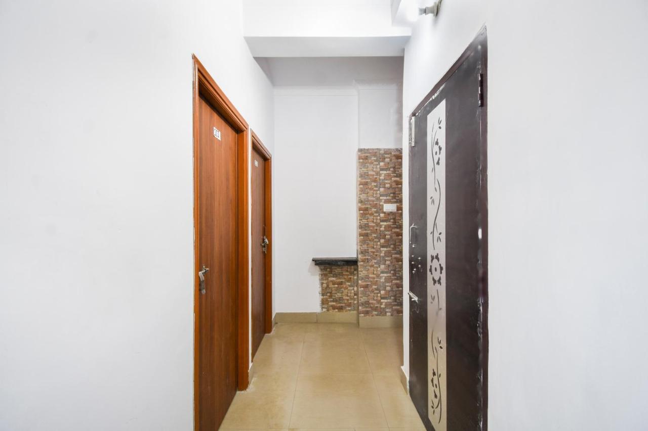 כלכותה Oyo Flagship Mishika Homes מראה חיצוני תמונה