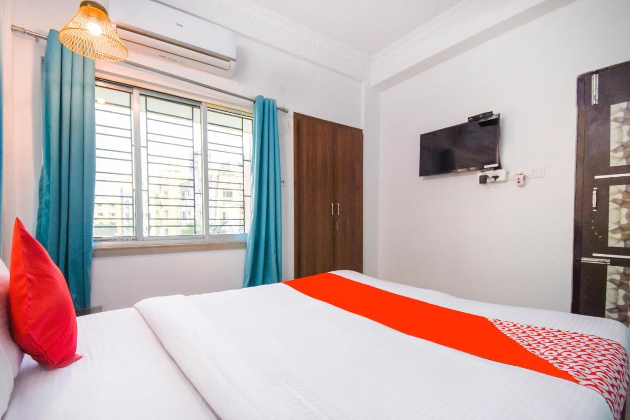 כלכותה Oyo Flagship Mishika Homes מראה חיצוני תמונה
